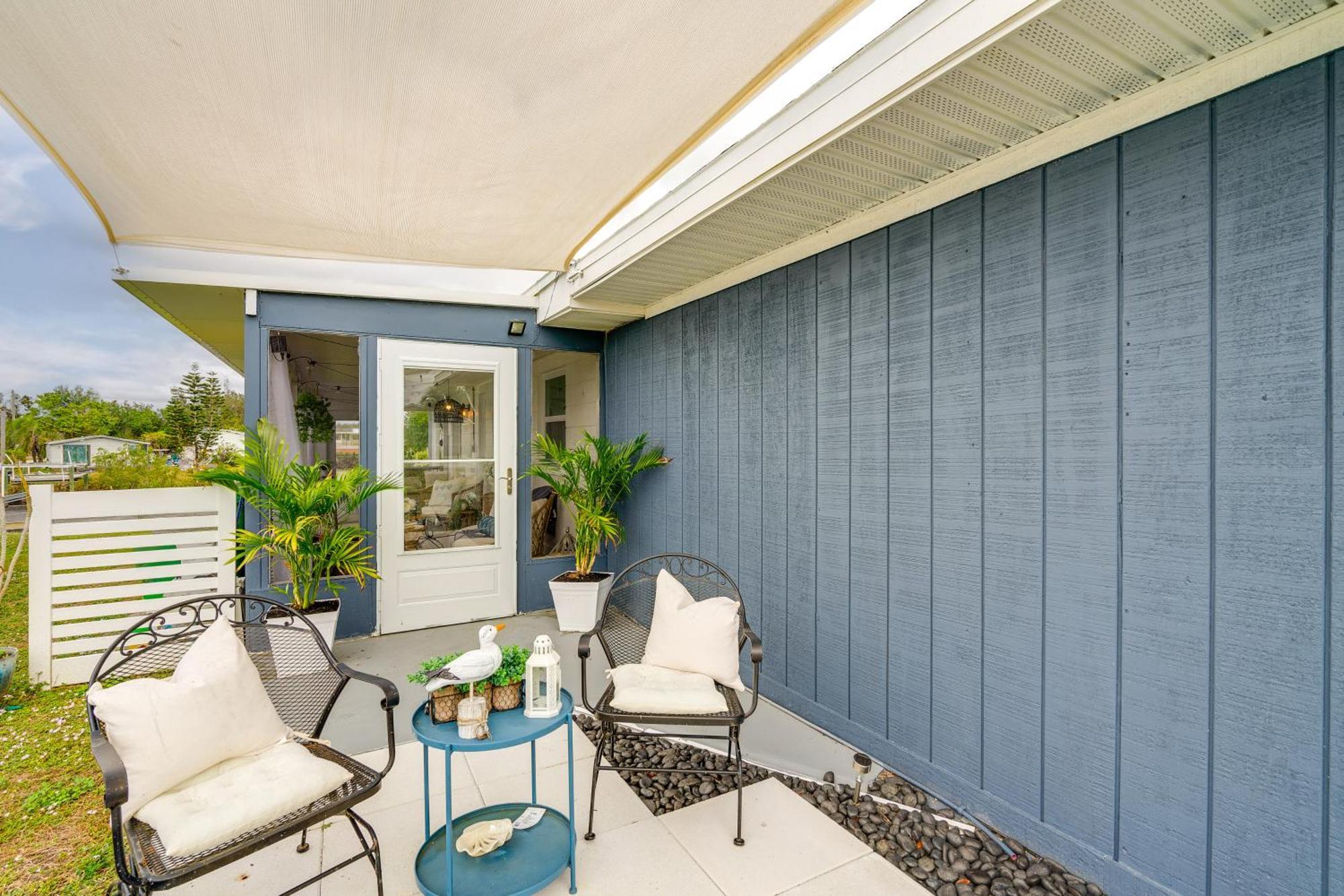 Dock And Lanai Waterfront Punta Gorda